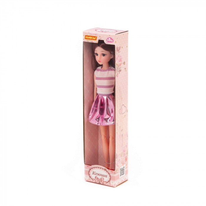 62473 Кукла "Ксюша" (30 см) в парке .